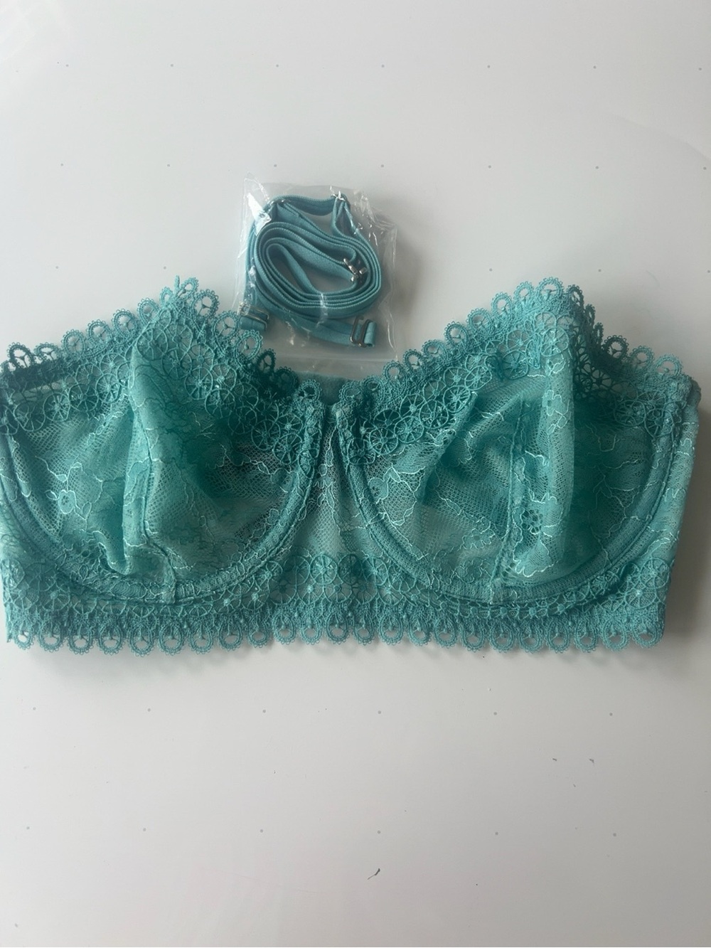 Victoria’s Secret Very Sexy Unlined Balconet Lace Bra 34D Aqua Turquoise Convert